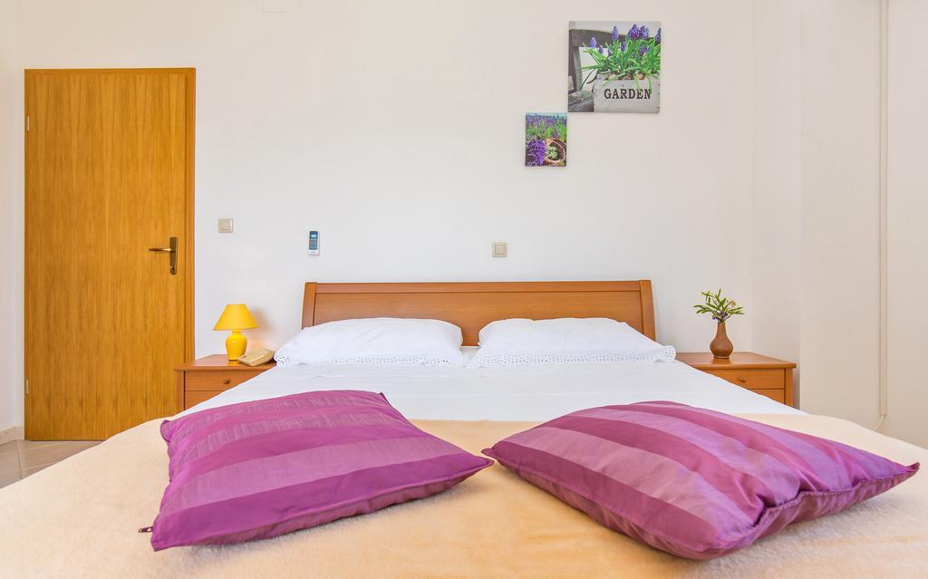 Apartment Lujak Donje Celo ภายนอก รูปภาพ