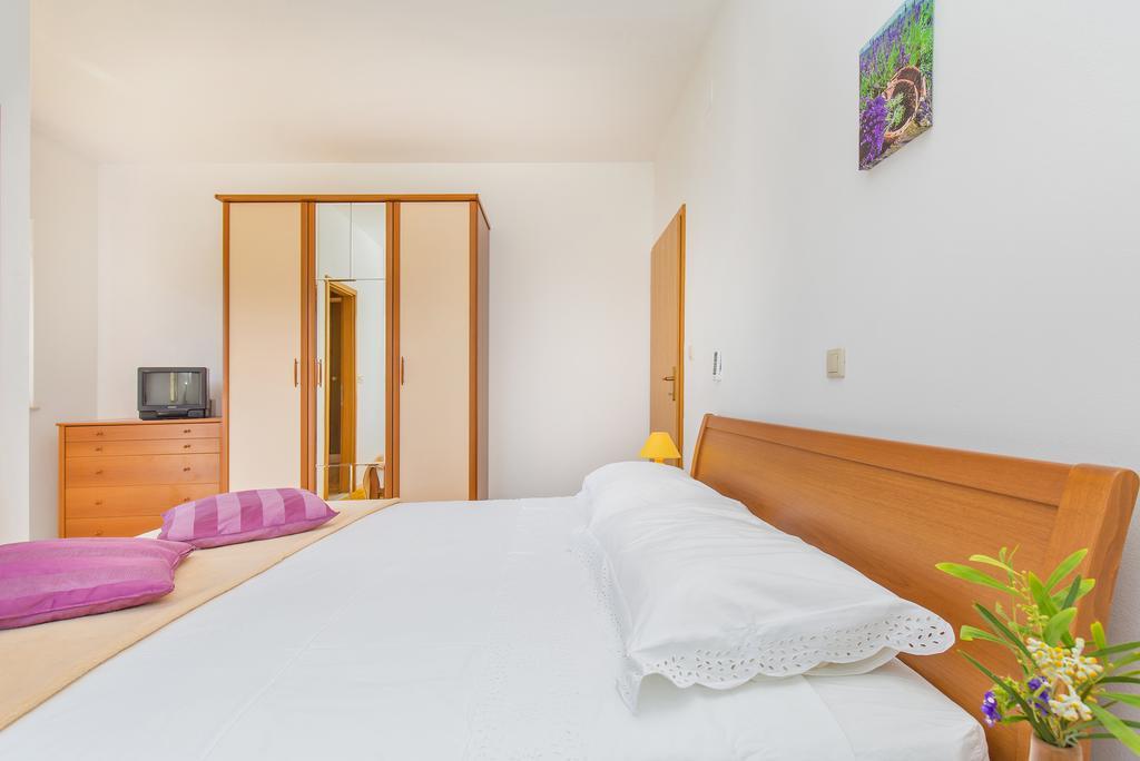 Apartment Lujak Donje Celo ภายนอก รูปภาพ